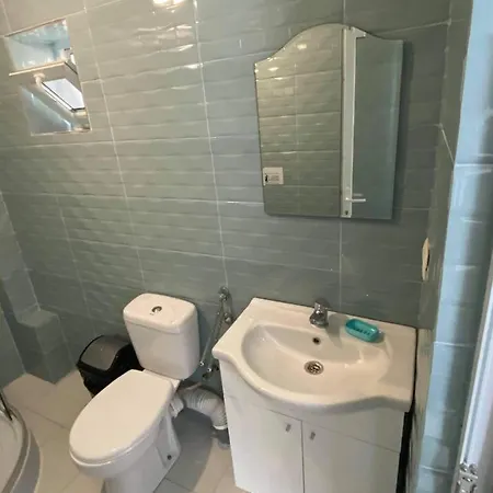 Guest house Glow De Inchiriat 3*