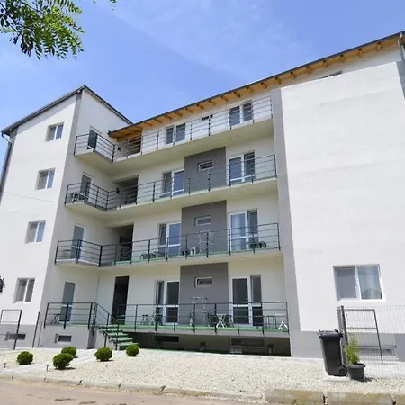 Vendégház Glow De Inchiriat 3*